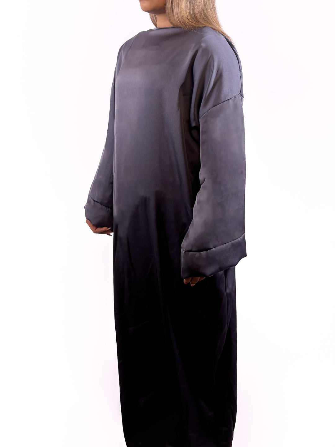 Nika abaya