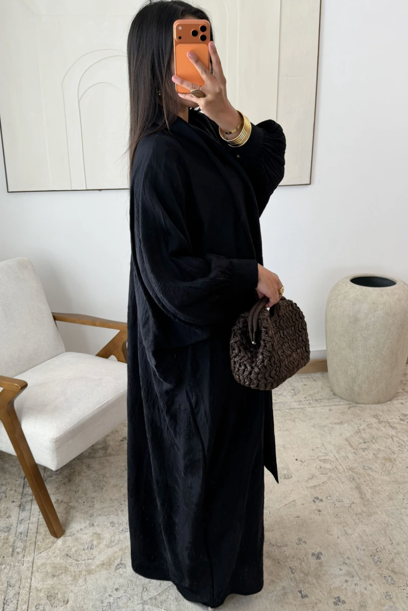 Mina Abaya