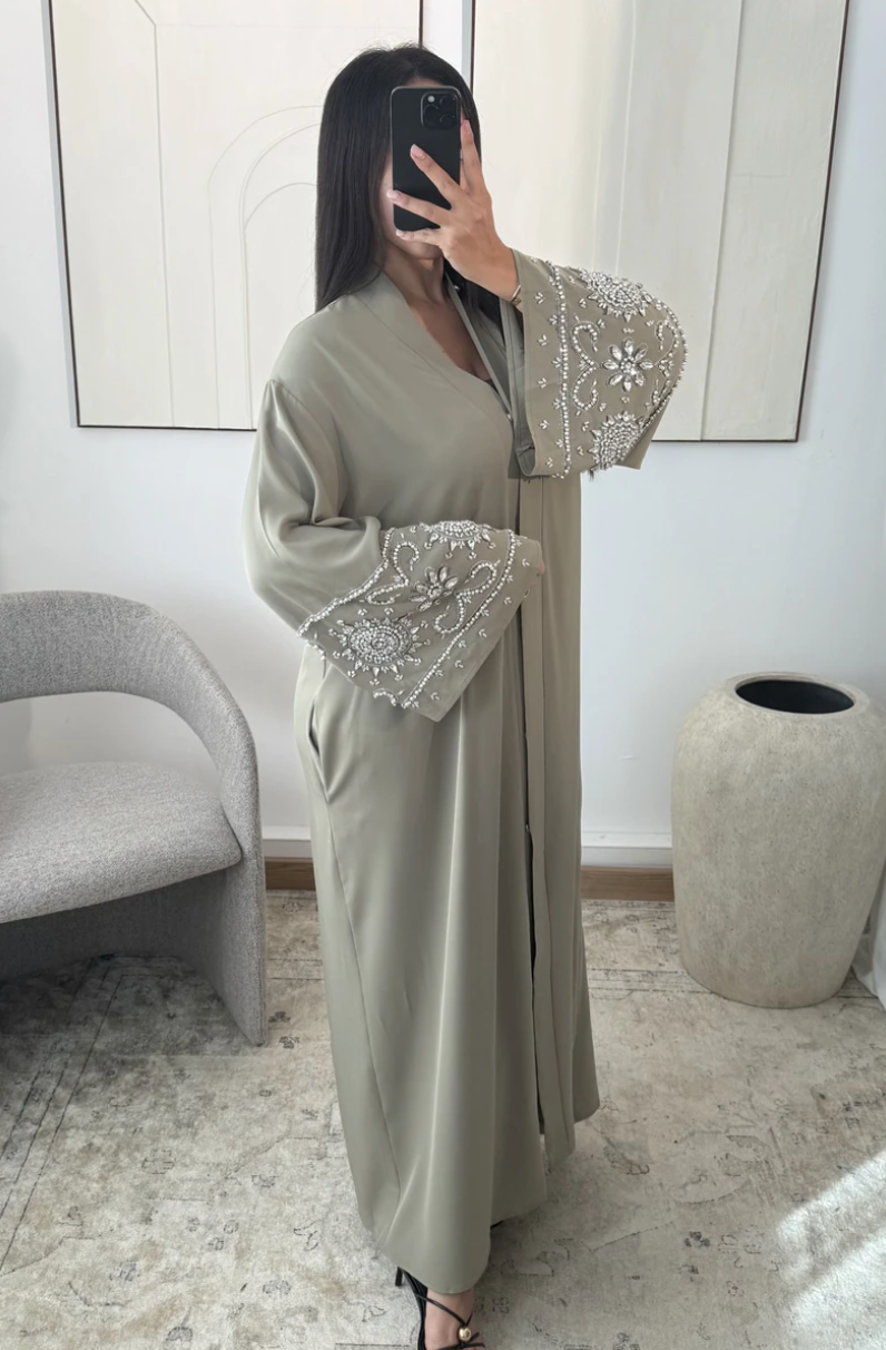 Yasmine Abaya