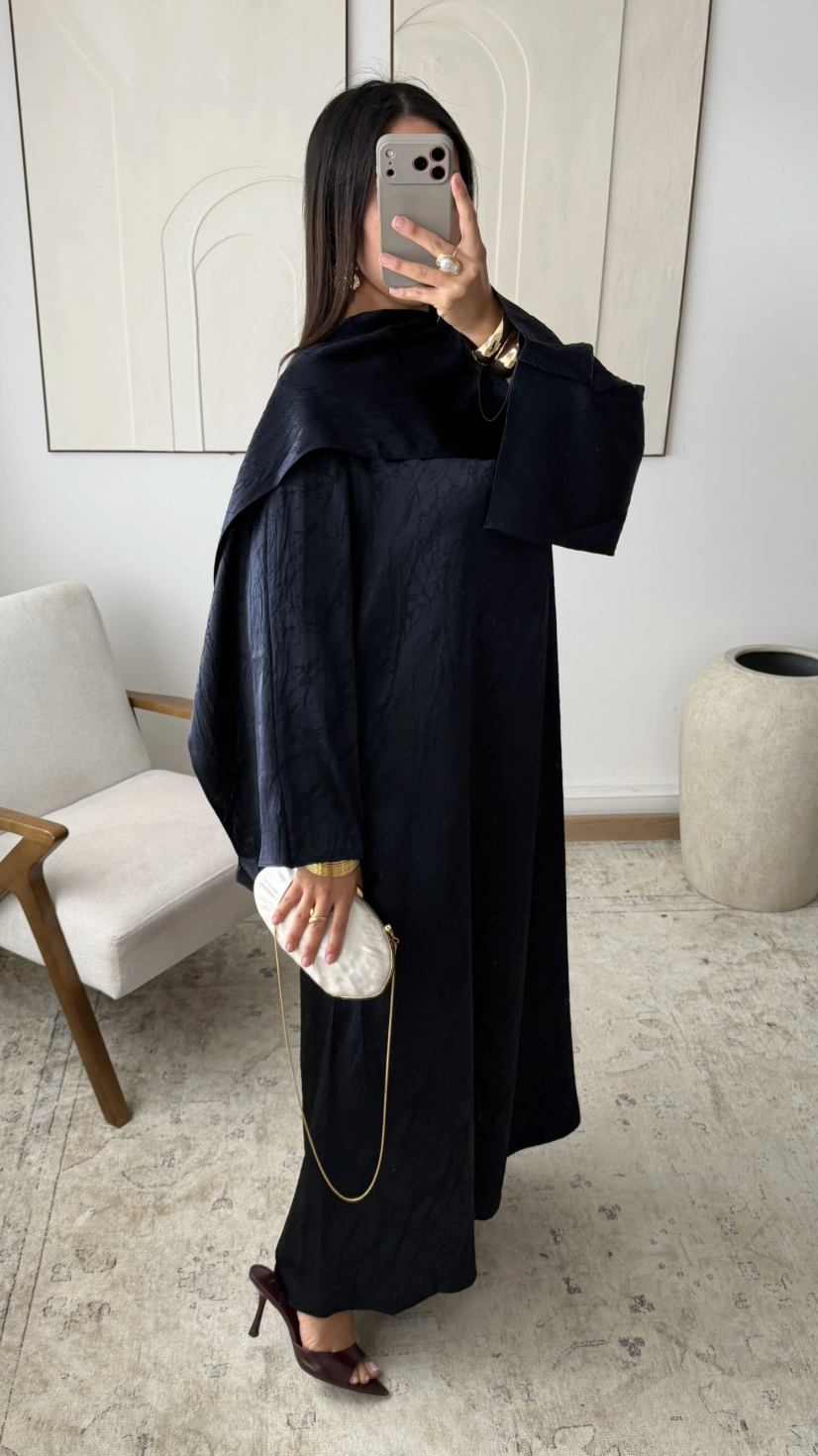 Mira deluxe abaya